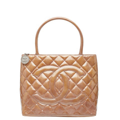 シャネル 復刻トート ココマーク トートバッグ ベージュ パープル エナメル レザー レディース CHANEL 【中古】