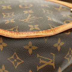 ルイ ヴィトン モノグラム メッセンジャー ボスフォールPM ショルダーバッグ メッセンジャー M40106 ブラウン PVC レザー レディース LOUIS VUITTON 【中古】