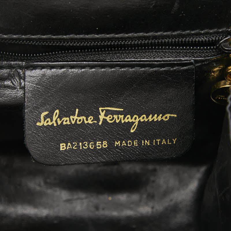 サルヴァトーレフェラガモ ガンチーニ ショルダーバッグ ブラック レザー レディース Salvatore Ferragamo 【中古】