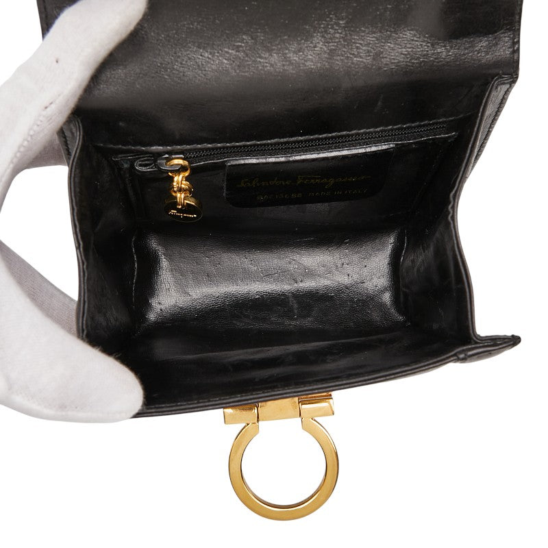 サルヴァトーレフェラガモ ガンチーニ ショルダーバッグ ブラック レザー レディース Salvatore Ferragamo 【中古】