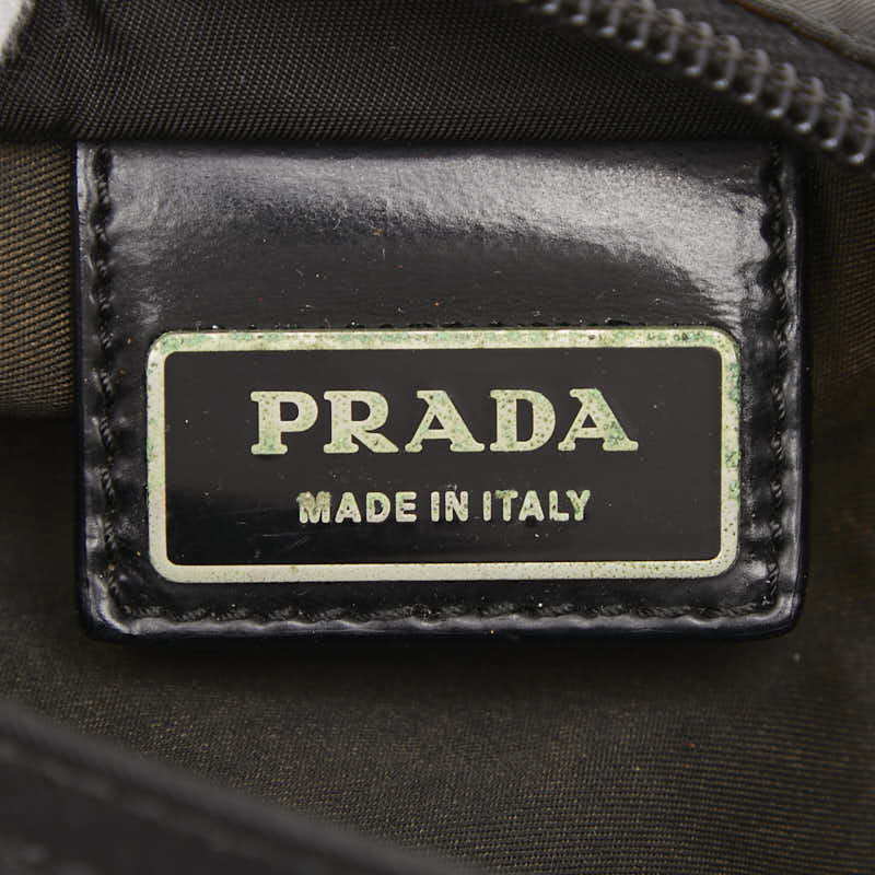 プラダ 三角ロゴプレート ショルダーバッグ ブラック ナイロン レディース PRADA 【中古】