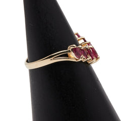 K18YG イエローゴールド ルビー V字 リング 指輪 レディース 9号 【中古】