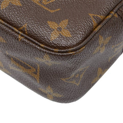 ルイ ヴィトン モノグラム トゥルース トワレット23 セカンドバッグ クラッチバッグ M47524 ブラウン PVC レディース LOUIS VUITTON 【中古】