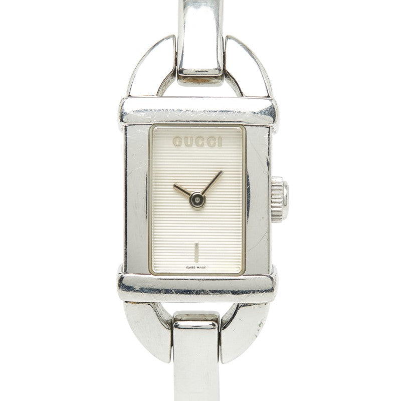 グッチ 腕時計 バングルウォッチ 6800L クオーツ シルバー文字盤 ステンレススチール レディース GUCCI 【中古】