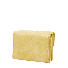 シャネル ココマーク マトラッセ 三つ折り財布 コンパクトウォレット イエロー キャビアスキン レディース CHANEL 【中古】