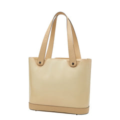 サルヴァトーレフェラガモ ハンドバッグ アイボリー ベージュ エナメル レザー レディース Salvatore Ferragamo 【中古】