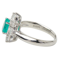 Pt900 プラチナ エメラルド0.76ct ダイヤ1.00ct フラワーモチーフ リング 指輪 レディース 8.5号 【中古】