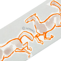 エルメス ツイリー Chevaux en liberte 自由の馬 スカーフ グレー マルチカラー レディース HERMES 【中古】