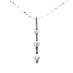 K18WG ホワイトゴールド ダイヤ0.20ct ペンダントネックレス レディース 【中古】
