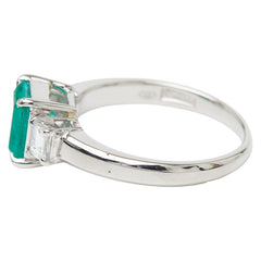 Pt900 プラチナ エメラルド1.20ct ダイヤ0.32ct リング 指輪 レディース 12.5号 【中古】
