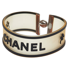 シャネル ロゴ クローバー ブレスレット クリア ブラック ラバー メタル レディース CHANEL 【中古】