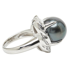 Pt900 プラチナ 黒蝶真珠13.0mm ダイヤ0.50ct リング 指輪 レディース 12号 【中古】