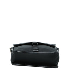 プラダ 三角ロゴプレート 斜め掛け ショルダーバッグ ブラック ナイロン レザー レディース PRADA 【中古】