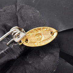 シャネル カメリア ブローチ コサージュ ブラック プラスチック レディース CHANEL 【中古】