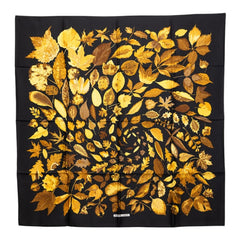 エルメス カレ90 Tourbillon 落ち葉 渦巻き スカーフ 大判 ブラック ゴールド シルク レディース HERMES 【中古】