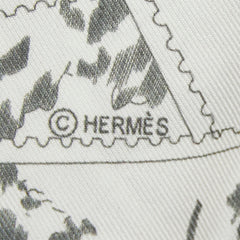 エルメス ツイリー LE PHILATELISTE DU FAUBOURG フォーブルの切手愛好家 スカーフ ホワイト マルチカラー レディース HERMES 【中古】