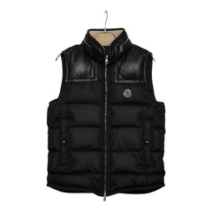 モンクレール ミレー MILLAIS ダウンベスト サイズ1 C20914337585 ブラック ナイロン レザー ダウン/フェザー メンズ MONCLER 【中古】