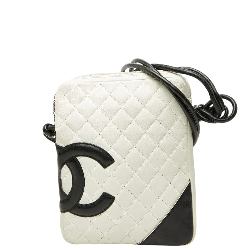 シャネル カンボンライン ココマーク ショルダーバッグ ホワイト ブラック ラムスキン レディース CHANEL 【中古】