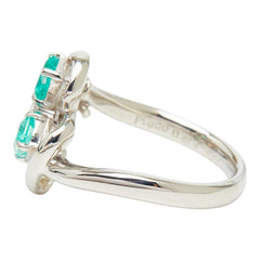Pt900 プラチナ エメラルド0.63ct ダイヤ0.18ct ダイヤ0.24ct リング 指輪 レディース 11.5号 【中古】