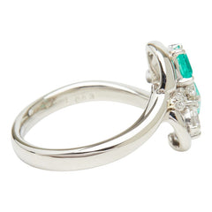 Pt900 プラチナ エメラルド0.63ct ダイヤ0.18ct ダイヤ0.24ct リング 指輪 レディース 11.5号 【中古】