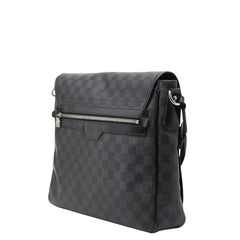 ルイ ヴィトン ダミエグラフィット ダニエルMM 斜め掛け ショルダーバッグ N58029 ブラック PVC レザー メンズ LOUIS VUITTON 【中古】