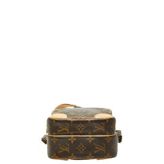 ルイ ヴィトン モノグラム アマゾン 斜め掛け ショルダーバッグ M45236 ブラウン PVC レザー レディース LOUIS VUITTON 【中古】