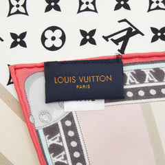 ルイ ヴィトン カレ45 トランク イン ラブ ミニマル スカーフ M77558 マルチカラー シルク レディース LOUIS VUITTON 【中古】