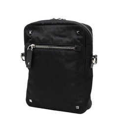 ヴァレンティノ ロゴ スタッズ 斜めかけ ショルダーバッグ ブラック ナイロン レザー メンズ VALENTINO 【中古】