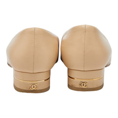 シャネル ココマーク パンプス サイズ35C G32226 ベージュ レザー レディース CHANEL 【中古】