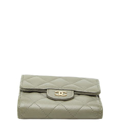シャネル ココマーク 三つ折り財布 グレー キャビアスキン レディース CHANEL 【中古】