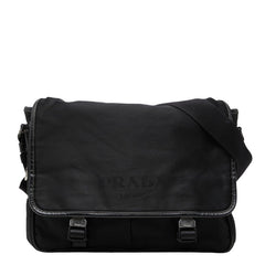 プラダ 三角ロゴプレート ショルダーバッグ メッセンジャーバッグ VA0768 ブラック ナイロン レザー レディース PRADA 【中古】
