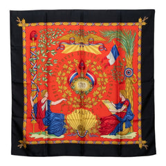 エルメス カレ90 1789 LIBERTE EGALITE FRATERNITE REPUBLIQUE FRANCAISE 1789年フランス革命を記念して スカーフ ブラック レッド シルク レディース HERMES 【中古】