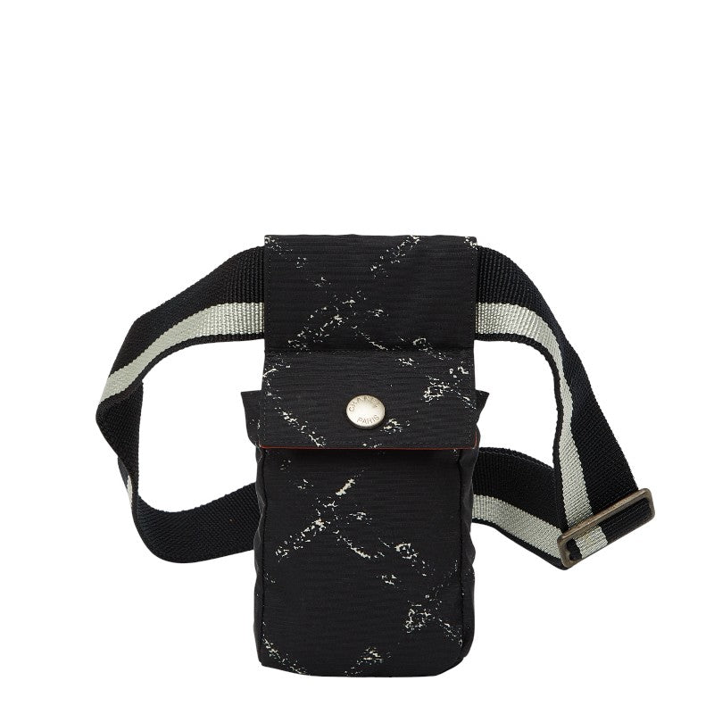 シャネル トラベルライン ボディバッグ ベルトバッグ ブラック ナイロン レディース CHANEL 【中古】