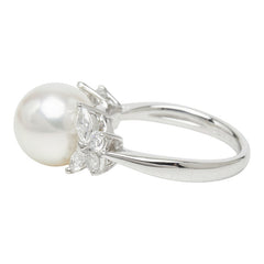 Pt900 プラチナ 白蝶真珠 ダイヤモンド 白蝶真珠10.0mm ダイヤ0.65ct バタフライモチーフ 蝶 リング 指輪 レディース 11号 中古