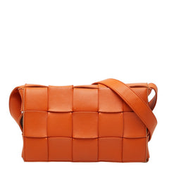 ボッテガヴェネタ マキシイントレチャート カセット 斜め掛け ショルダーバッグ オレンジ レザー レディース BOTTEGAVENETA 中古