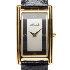 グッチ 腕時計 2600M クオーツ ホワイト文字盤 メッキ レザー レディース GUCCI 中古