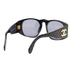 シャネル マトラッセ ココマーク サングラス 01450 94305 ブラック プラスチック レディース CHANEL 【中古】