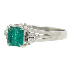 Pt900 プラチナ ダイヤモンド エメラルド エメラルド0.61ct ダイヤ リング 指輪 レディース 15.5号 中古