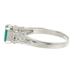 Pt900 プラチナ ダイヤモンド エメラルド エメラルド0.61ct ダイヤ リング 指輪 レディース 15.5号 中古