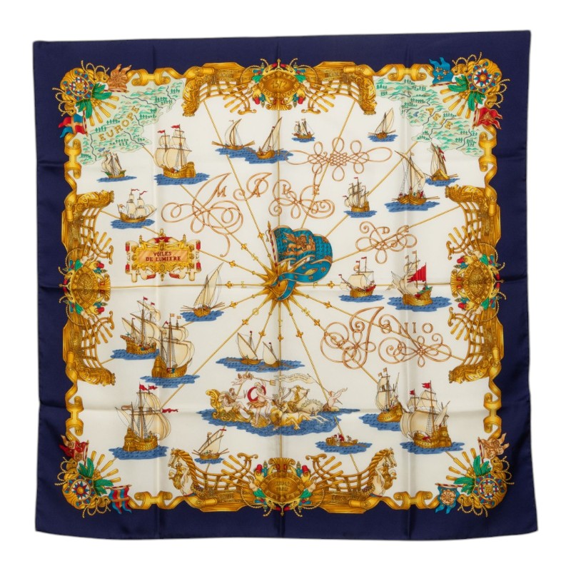エルメス カレ90 VOILES DE LUMIERE 光の帆船 スカーフ 大判 ネイビー マルチカラー シルク レディース HERMES 中古