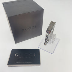 グッチ 腕時計 3900L クオーツ シルバー文字盤 ステンレススチール レディース GUCCI 中古