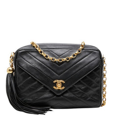 シャネル シェブロン Vステッチ ココマーク チェーン ショルダーバッグ ブラック ラムスキン レディース CHANEL 中古