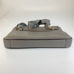 ルイ ヴィトン タイガ ヴァシリGM ビジネスバッグ ブリーフケース ショルダーバッグ M32638 グレー レザー メンズ LOUIS VUITTON 中古