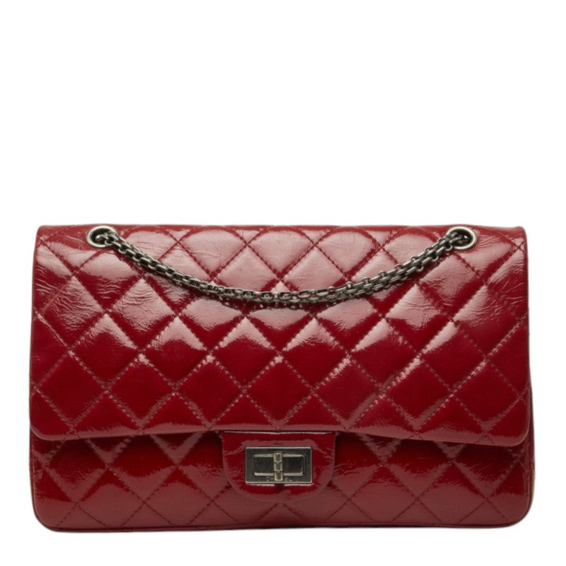 シャネル マトラッセ ダブルフラップ ヴィンテージ チェーン ショルダーバッグ レッド パテントレザー レディース CHANEL 中古