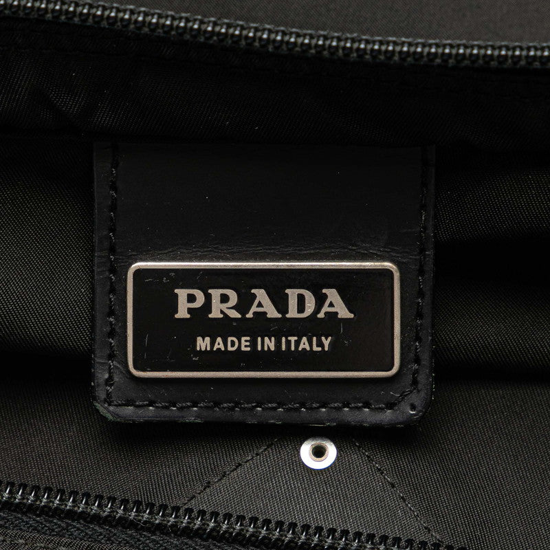 プラダ 三角ロゴプレート 斜め掛け ショルダーバッグ ブラック ナイロン レディース PRADA 【中古】