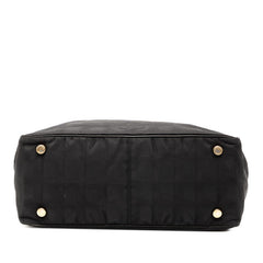 シャネル ニュートラベルライン トートPM トートバッグ ハンドバッグ ブラック ナイロン レザー レディース CHANEL 【中古】