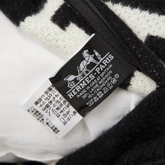エルメス アヴァロンIII PM クッション エクリュ ノワール ウール レディース HERMES 【中古】