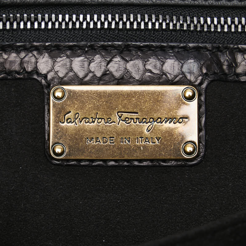 サルヴァトーレフェラガモ パイソン ロゴ ヴァラリボン ハンドバッグ ブラック レザー レディース Salvatore Ferragamo 【中古】