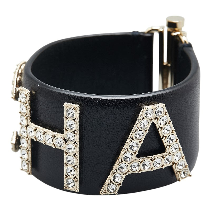 シャネル ロゴ ラインストーン バングル サイズ：S ブラック シャンパンゴールド ラムスキン ラインストーン レディース CHANEL 【中古】