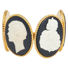 シャネル カメオ バングル ゴールド ブラック ホワイト メッキ レディース CHANEL 【中古】